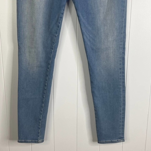 FRAME Le One Skinny Faded NWT High Rise Jeans SZ 2 (See Size Below) - Picture 3 of 9